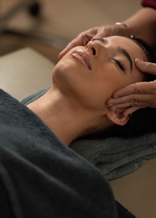 Scalp & Face Massage